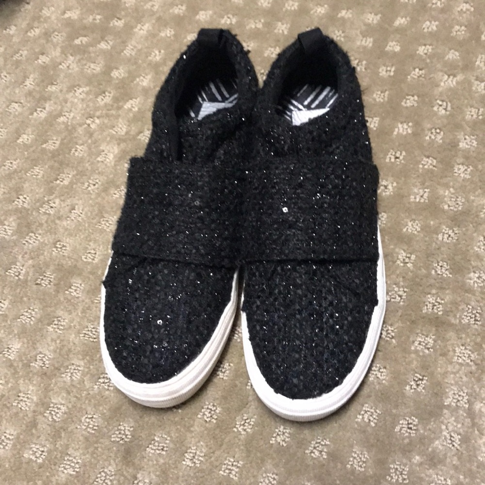 Never worn Black Shoes